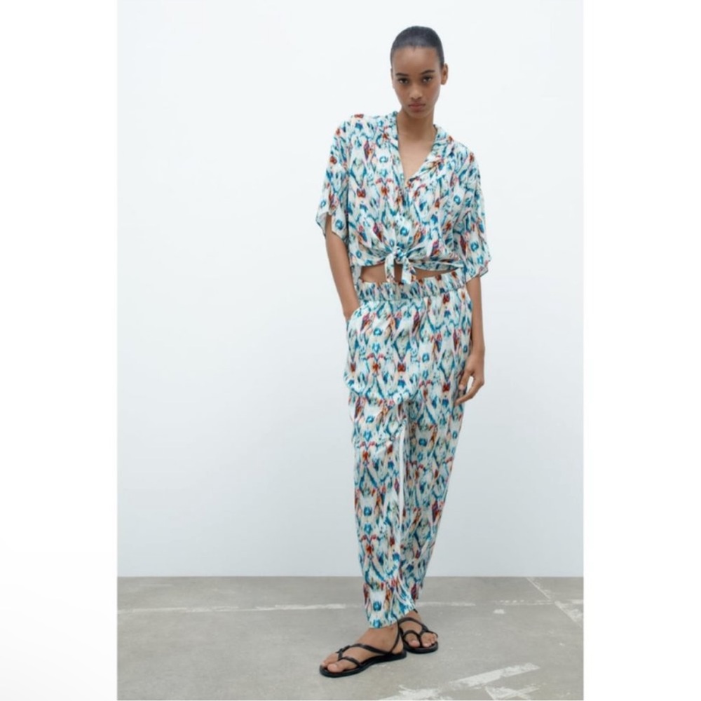 Zara multi color pant